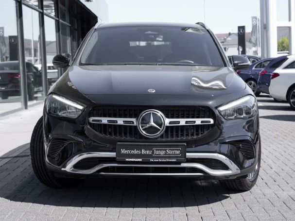 Mercedes-Benz GLA 220 d 4M Progressive Kamera Easy-Pack AHK
