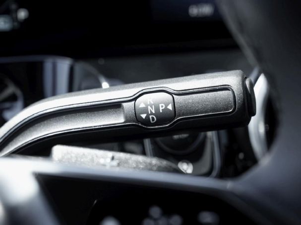 Mercedes-Benz GLA 220 d 4M Progressive Kamera Easy-Pack AHK