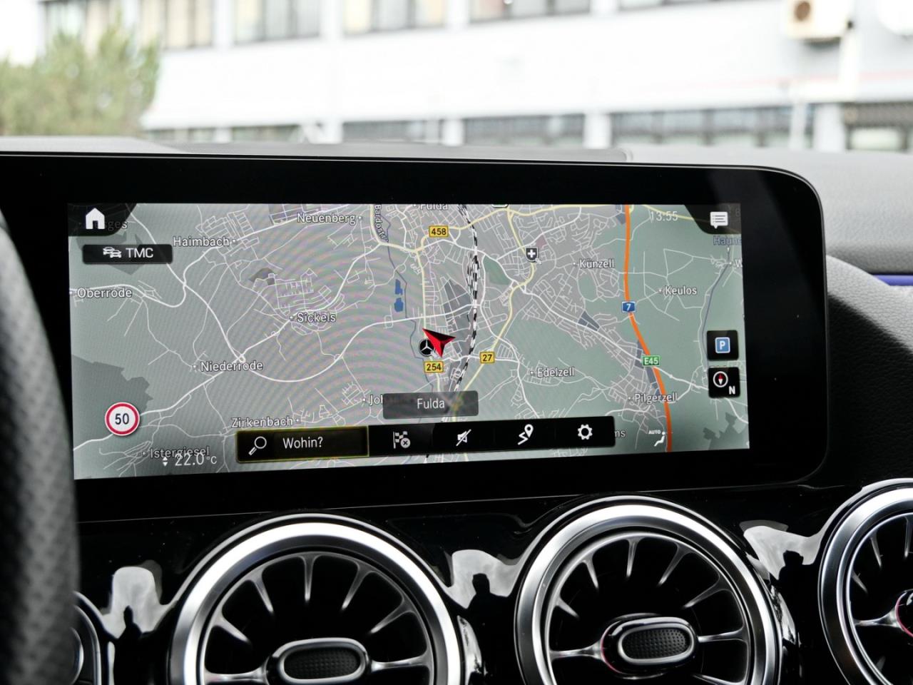 Mercedes-Benz GLA 220 d 4M AMG MBUXNavi+ Kamera AHK Spiegel-P
