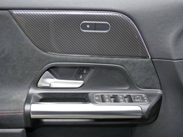 Mercedes-Benz GLA 220 d 4M AMG MBUXNavi+ Kamera AHK Spiegel-P