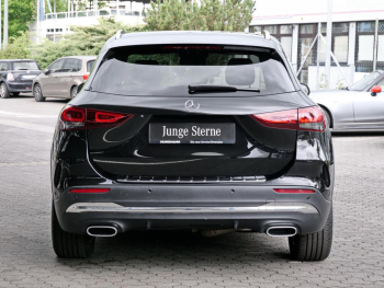 Mercedes-Benz GLA 220 d 4M AMG MBUXNavi+ Kamera AHK Spiegel-P