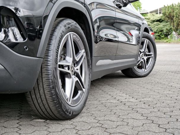 Mercedes-Benz GLA 220 d 4M AMG MBUXNavi+ Kamera AHK Spiegel-P