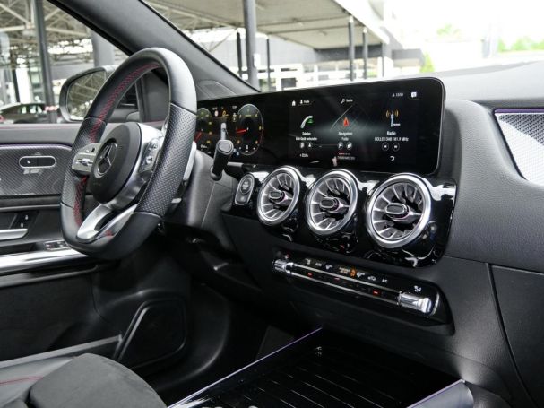 Mercedes-Benz GLA 220 d 4M AMG MBUXNavi+ Kamera AHK Spiegel-P