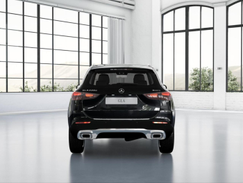 Mercedes-Benz GLA 220 d 4M Progressive Distronic Panorama 360°