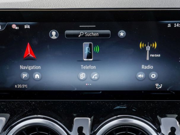 Mercedes-Benz GLA 220 d 4M Progressive Panorama Distronic