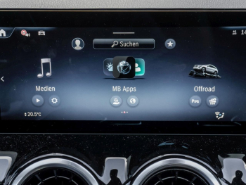 Mercedes-Benz GLA 220 d 4M Progressive Panorama Distronic