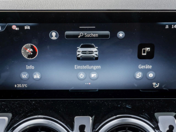 Mercedes-Benz GLA 220 d 4M Progressive Panorama Distronic