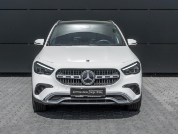 Mercedes-Benz GLA 220 d 4M Progressive Panorama Distronic