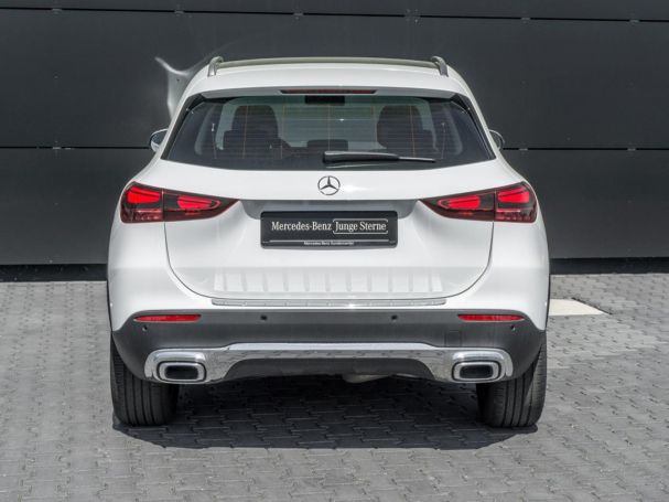 Mercedes-Benz GLA 220 d 4M Progressive Panorama Distronic