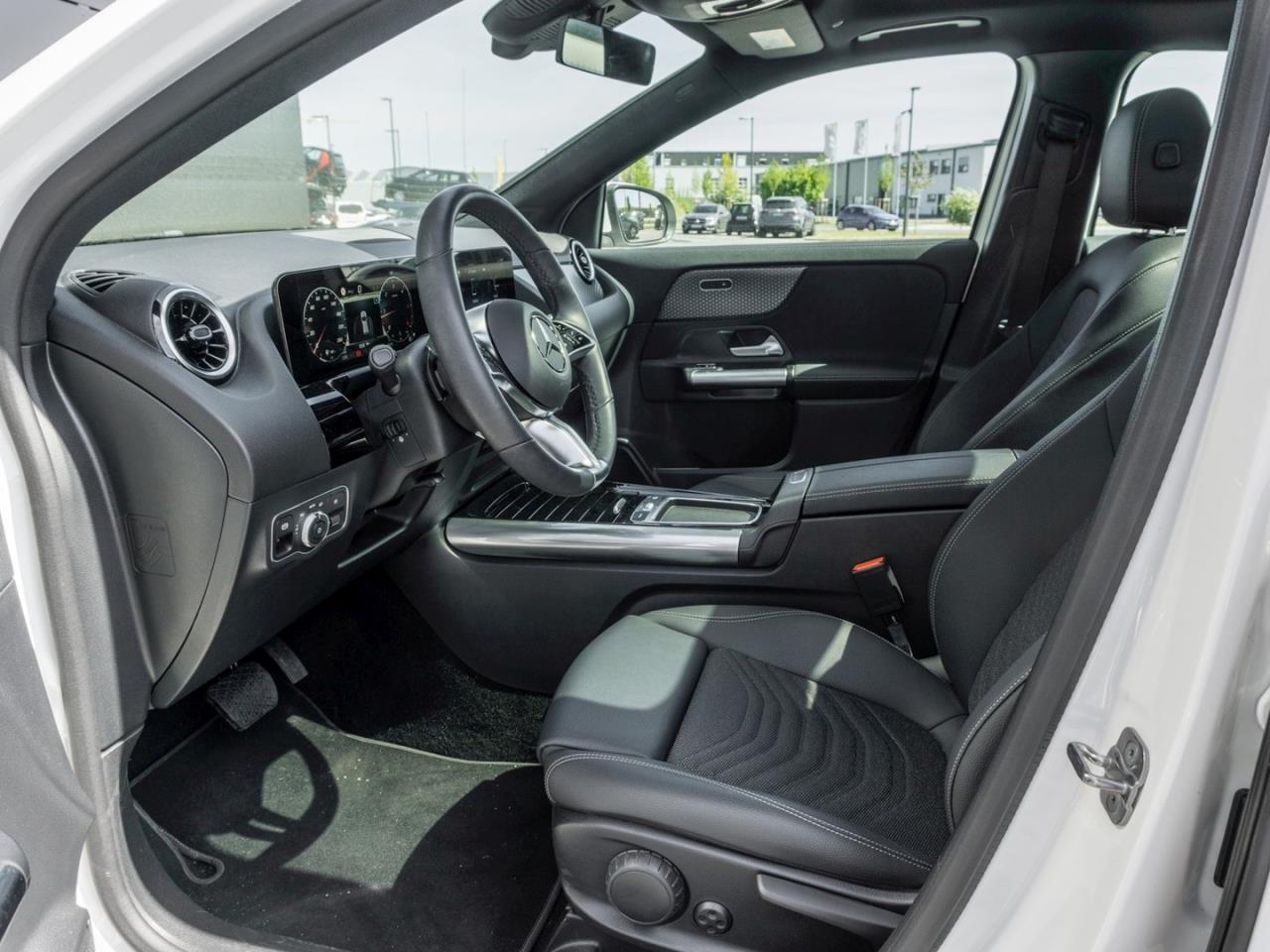 Mercedes-Benz GLA 220 d 4M Progressive Panorama Distronic