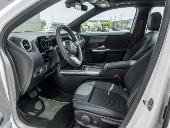 Mercedes-Benz GLA 220 d 4M Progressive Panorama Distronic