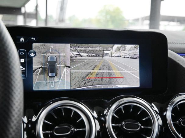 Mercedes-Benz GLA 220 d 4M AMG Panorama Distronic HeadUp 360°