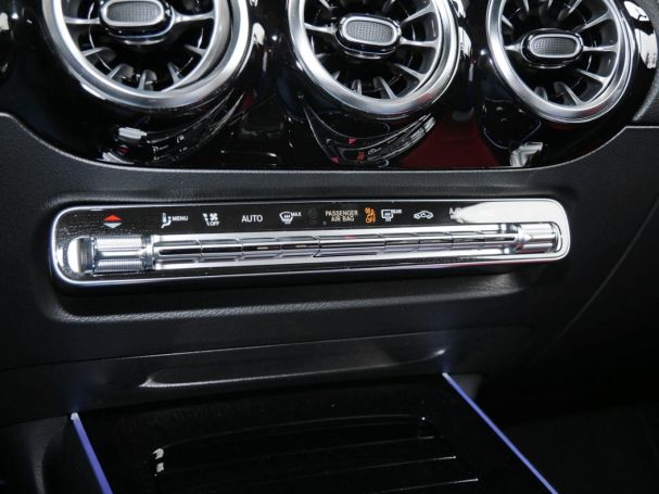 Mercedes-Benz GLA 220 d 4M AMG Panorama Distronic HeadUp 360°
