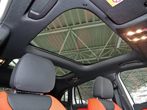 Mercedes-Benz GLA 220 d 4M AMG Panorama Distronic HeadUp 360°