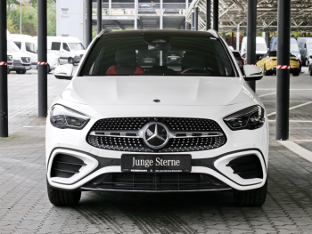 Mercedes-Benz GLA 220 d 4M AMG Panorama Distronic HeadUp 360°