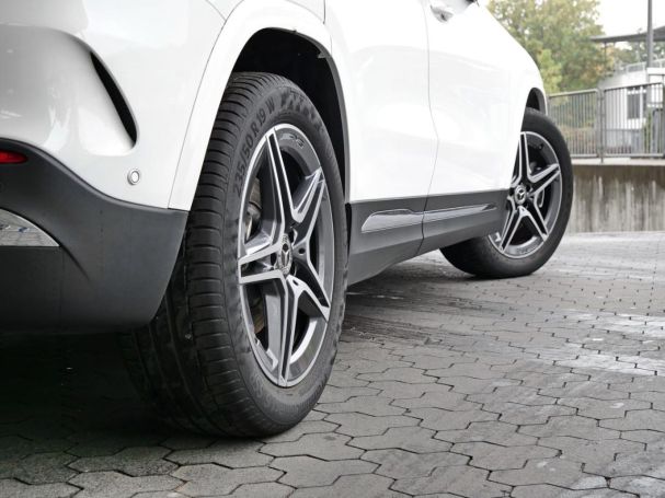 Mercedes-Benz GLA 220 d 4M AMG Panorama Distronic HeadUp 360°