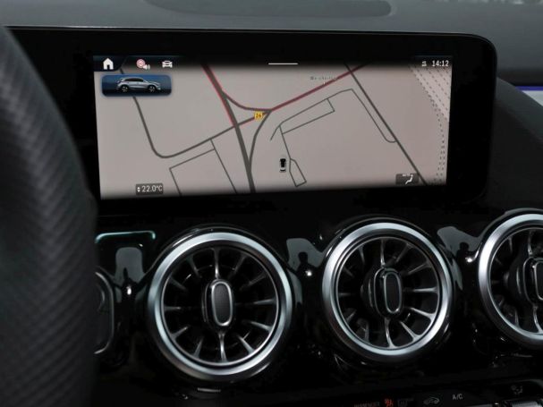 Mercedes-Benz GLA 220 d 4MATIC AMG Night Panorama Kamera AHK