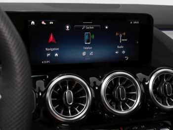 Mercedes-Benz GLA 220 d 4MATIC AMG Night Panorama Kamera AHK