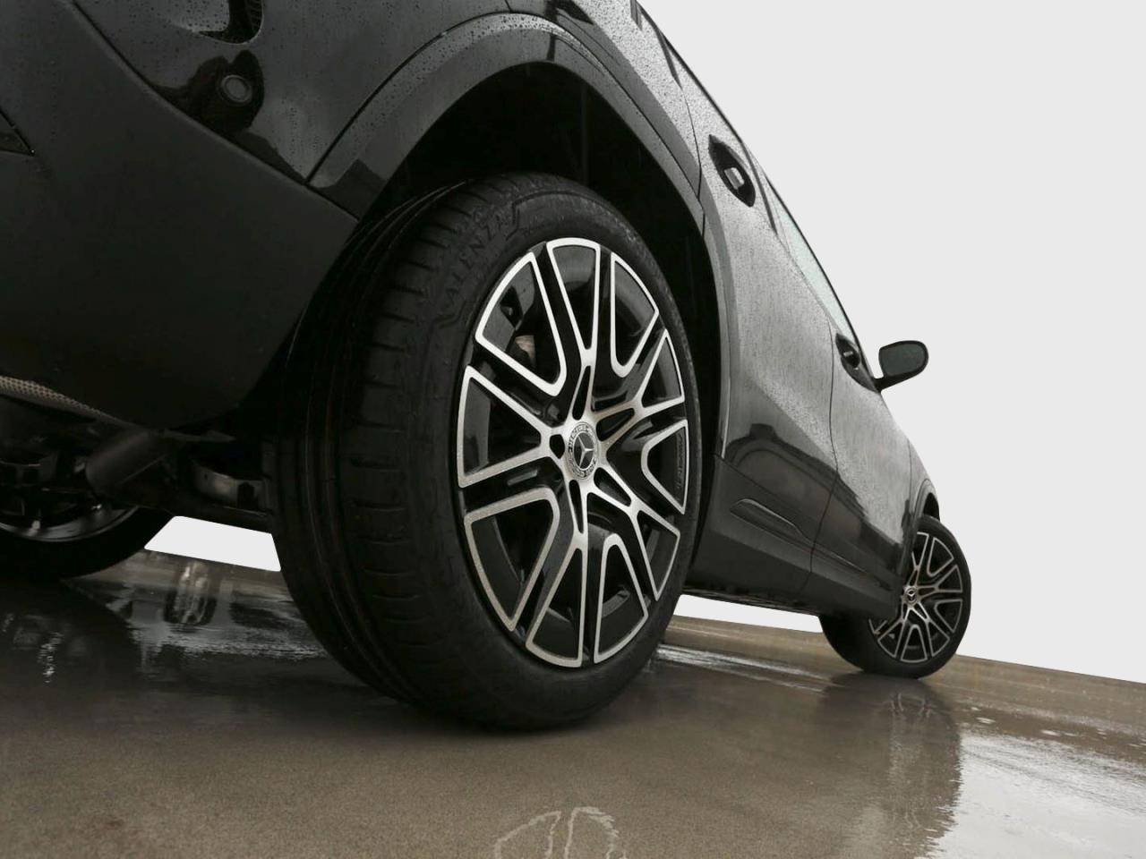 Mercedes-Benz GLA 220 d 4MATIC AMG Night Panorama Kamera AHK