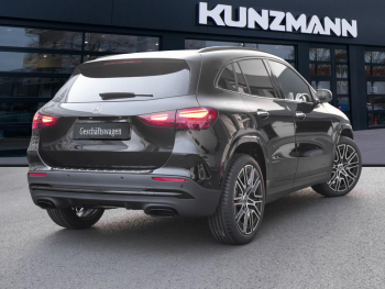 Mercedes-Benz GLA 220 d 4MATIC AMG Night Panorama 360? HUD AHK