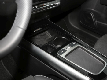 Mercedes-Benz GLA 220 d 4MATIC AMG Night Panorama Kamera AHK