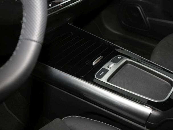 Mercedes-Benz GLA 220 d 4MATIC AMG Night Panorama Kamera AHK