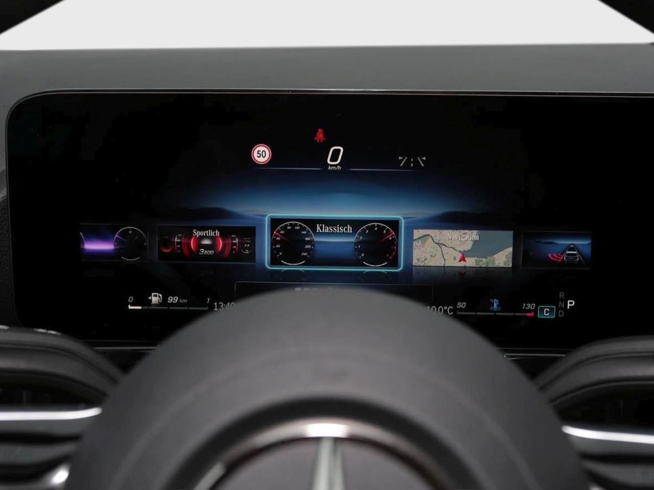 Mercedes-Benz GLA 220 d 4MATIC AMG Night Panorama Kamera AHK