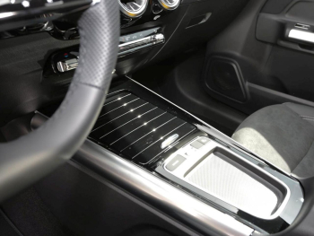 Mercedes-Benz GLA 220 d 4MATIC AMG Night Panorama AHK EasyP