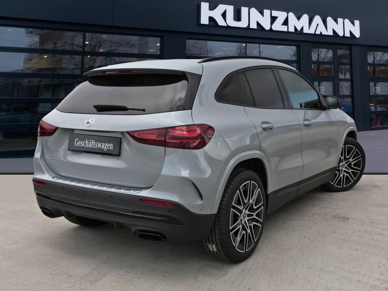 Mercedes-Benz GLA 220 d 4MATIC AMG Night Panorama AHK EasyP