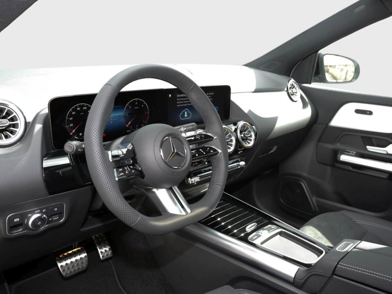 Mercedes-Benz GLA 220 d 4MATIC AMG Night Panorama AHK EasyP