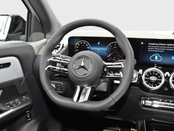 Mercedes-Benz GLA 220 d 4MATIC AMG Night Panorama AHK EasyP