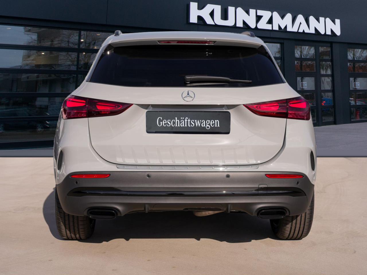 Mercedes-Benz GLA 220 d 4MATIC AMG Night Panorama AHK 360°