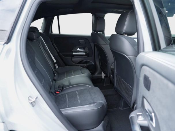 Mercedes-Benz GLA 220 d 4MATIC AMG Night Panorama Distronic