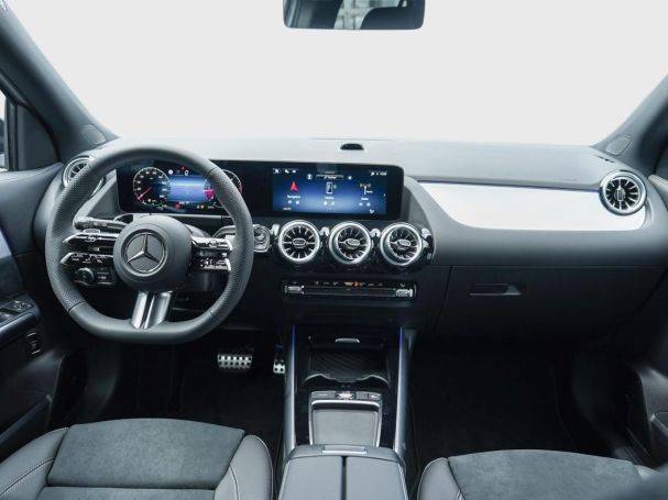 Mercedes-Benz GLA 220 d 4MATIC AMG Night Panorama Distronic