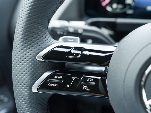 Mercedes-Benz GLA 220 d 4MATIC AMG Night Panorama Distronic