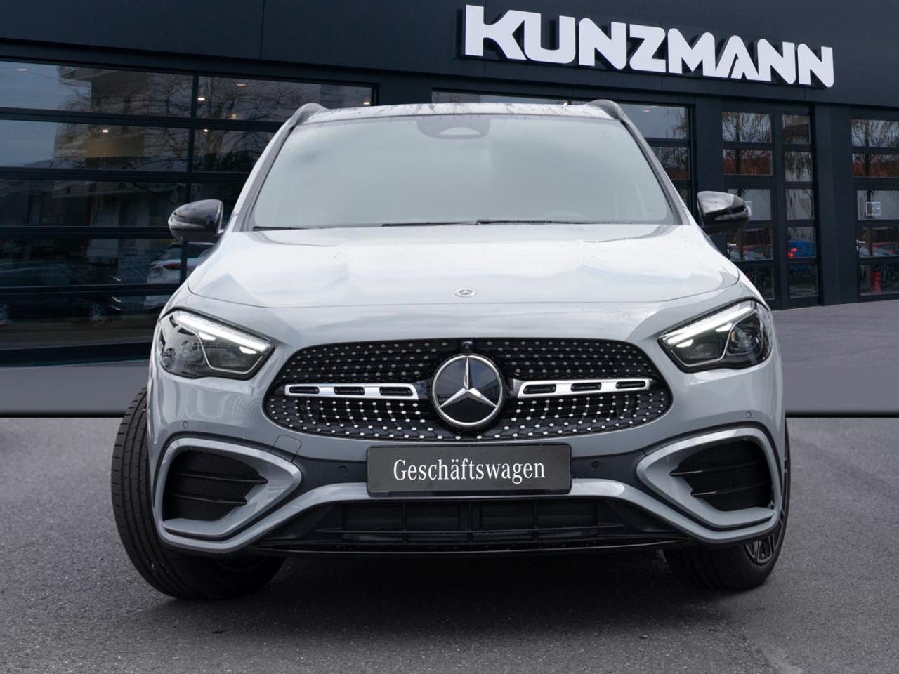 Mercedes-Benz GLA 220 d 4MATIC AMG Night Panorama Distronic