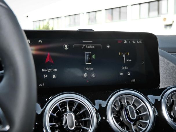 Mercedes-Benz GLA 220 d 4MATIC Progressive Night 360° AHK