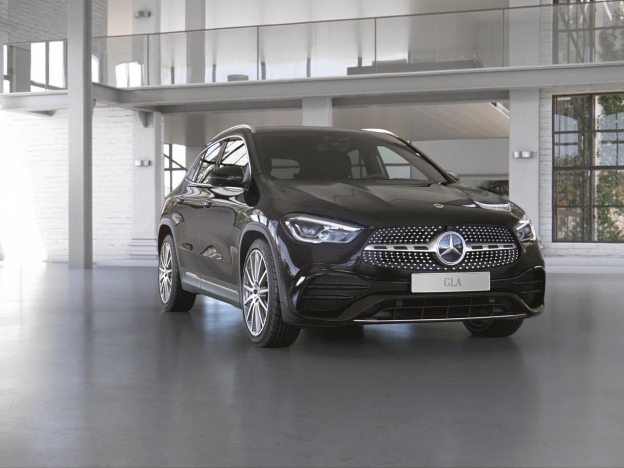 Mercedes-Benz GLA 220 d AMG AHK 360° EasyPack SHZ Totwinkel