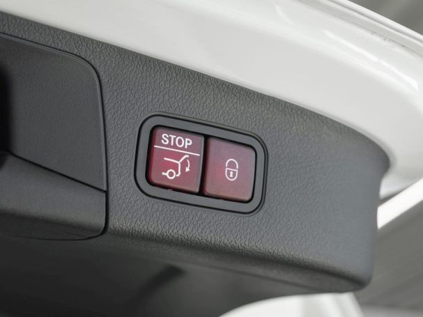 Mercedes-Benz GLA 250 4M AMG Standheizung Panorama Kamera