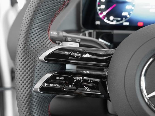 Mercedes-Benz GLA 250 4M AMG Standheizung Panorama Kamera