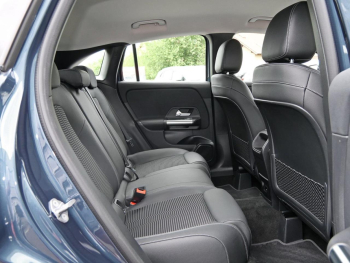 Mercedes-Benz GLA 250 e Progressive Spurhalte Kamera ParkA