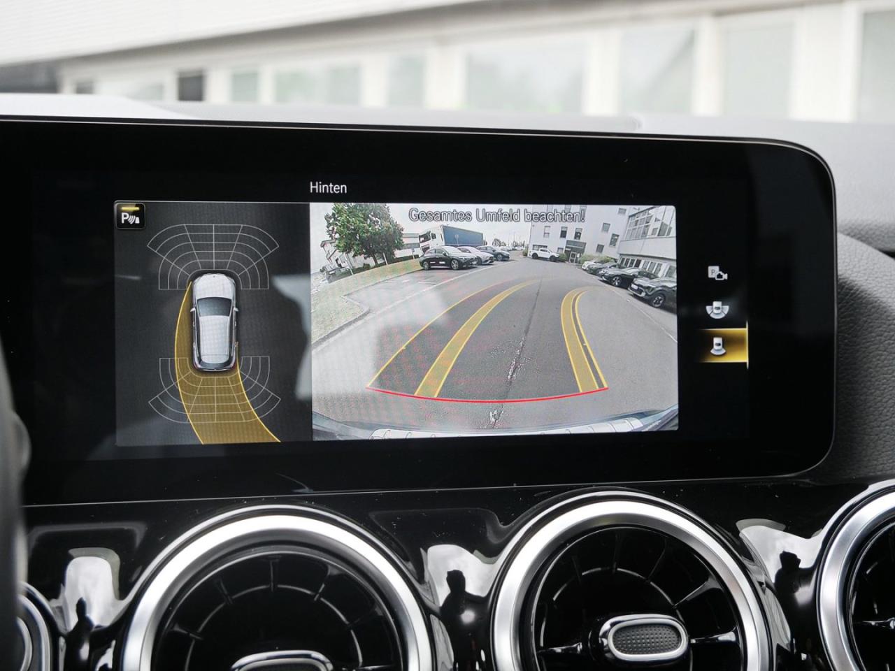 Mercedes-Benz GLA 250 e Progressive Spurhalte Kamera ParkA