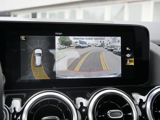 Mercedes-Benz GLA 250 e Progressive Spurhalte Kamera ParkA