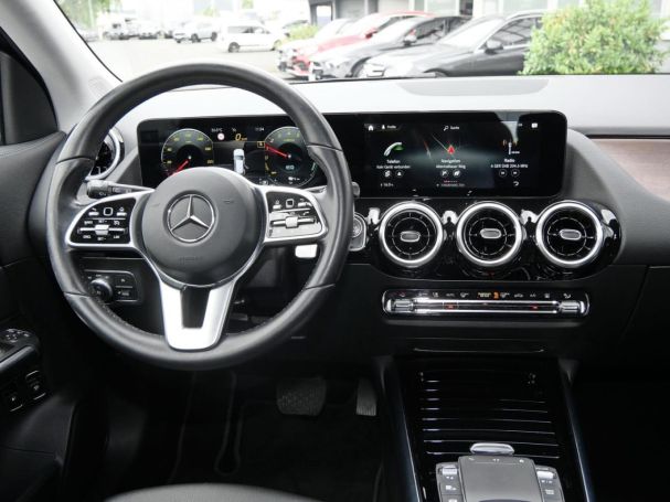 Mercedes-Benz GLA 250 e Progressive Spurhalte Kamera ParkA