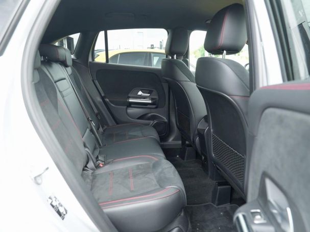 Mercedes-Benz GLA 250 e AMG Night Spurhalte Park 360° AHK