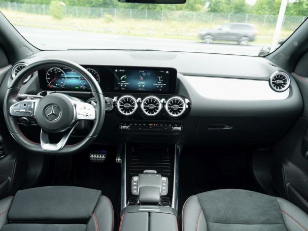 Mercedes-Benz GLA 250 e AMG Night Spurhalte Park 360° AHK
