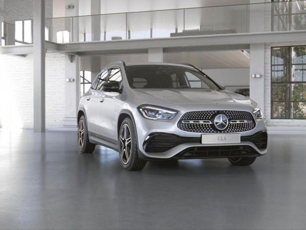 Mercedes-Benz GLA 250 e AMG Night Spurhalte Park 360° AHK