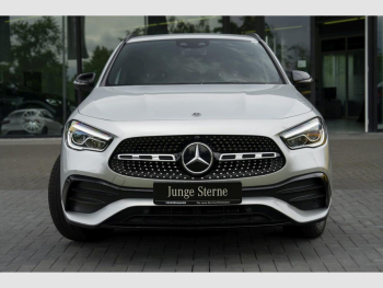 Mercedes-Benz GLA 250 e AMG Night Spurhalte Park 360° AHK