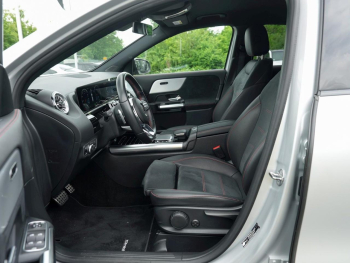 Mercedes-Benz GLA 250 e AMG Night Spurhalte Park 360° AHK