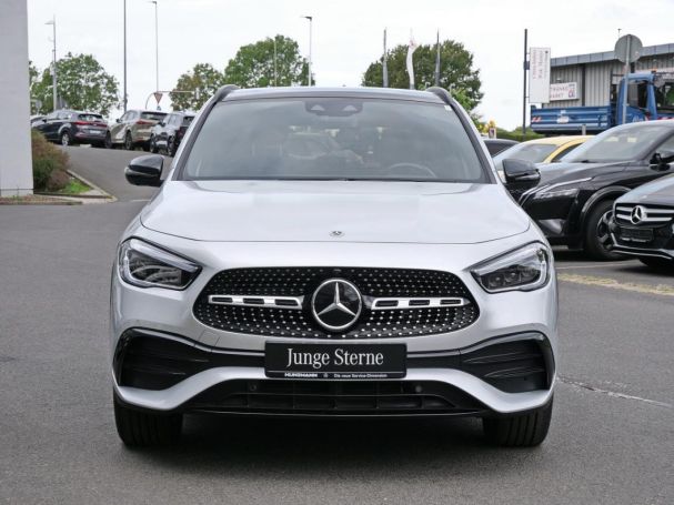 Mercedes-Benz GLA 250 e AMG Night Distronic Head-Up 360?